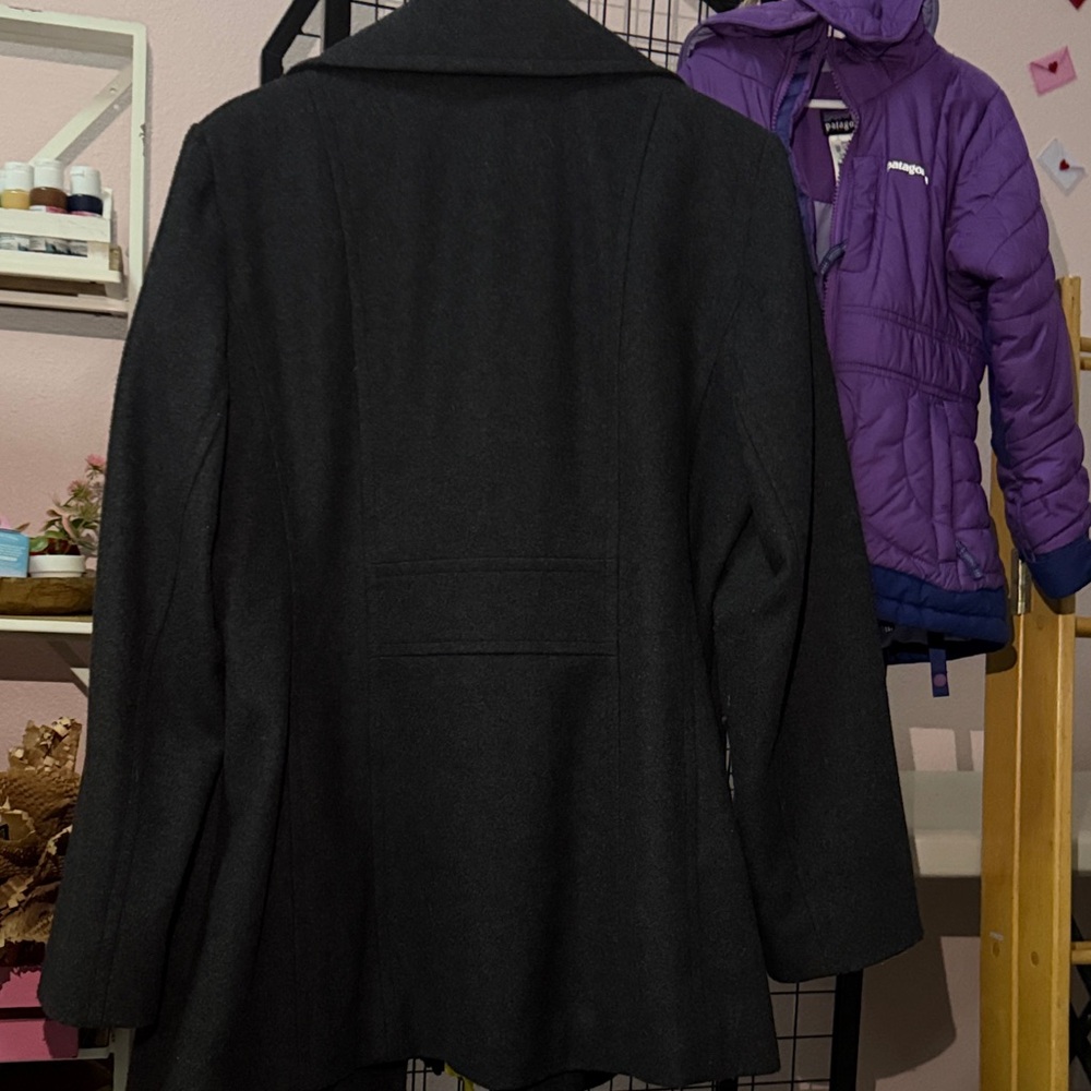London Fog women’s Charcoal Peacoat - Picture 4 of 5